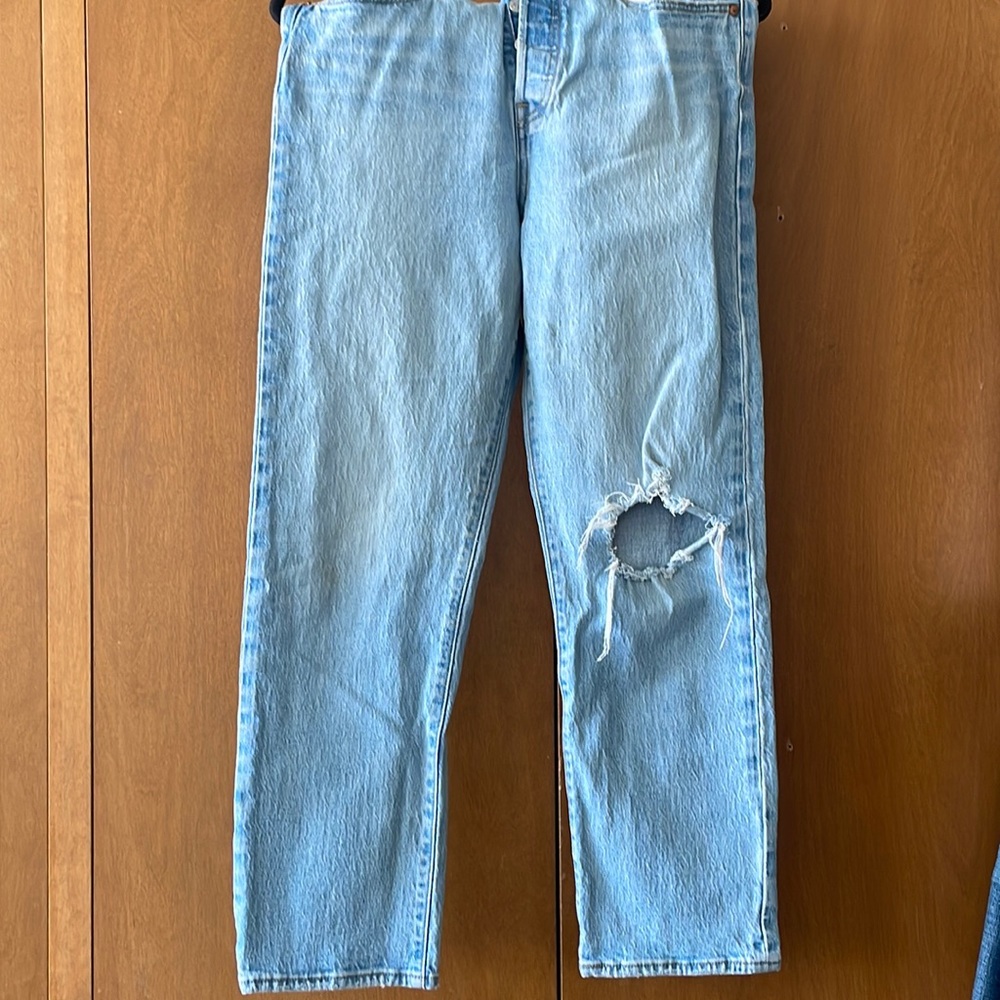 Light blue Wedgie Straight Levi’s Jeans